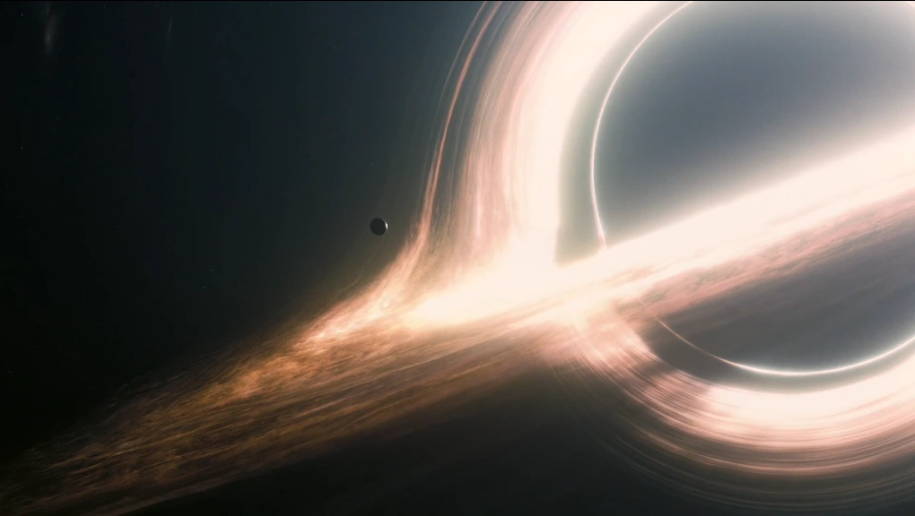 Wormholes vs Black Holes